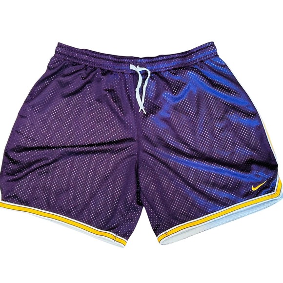 Nike Track Shorts Jersey Lined Gym Sports Purple Running Athletic Size Medium - Picture 1 of 3